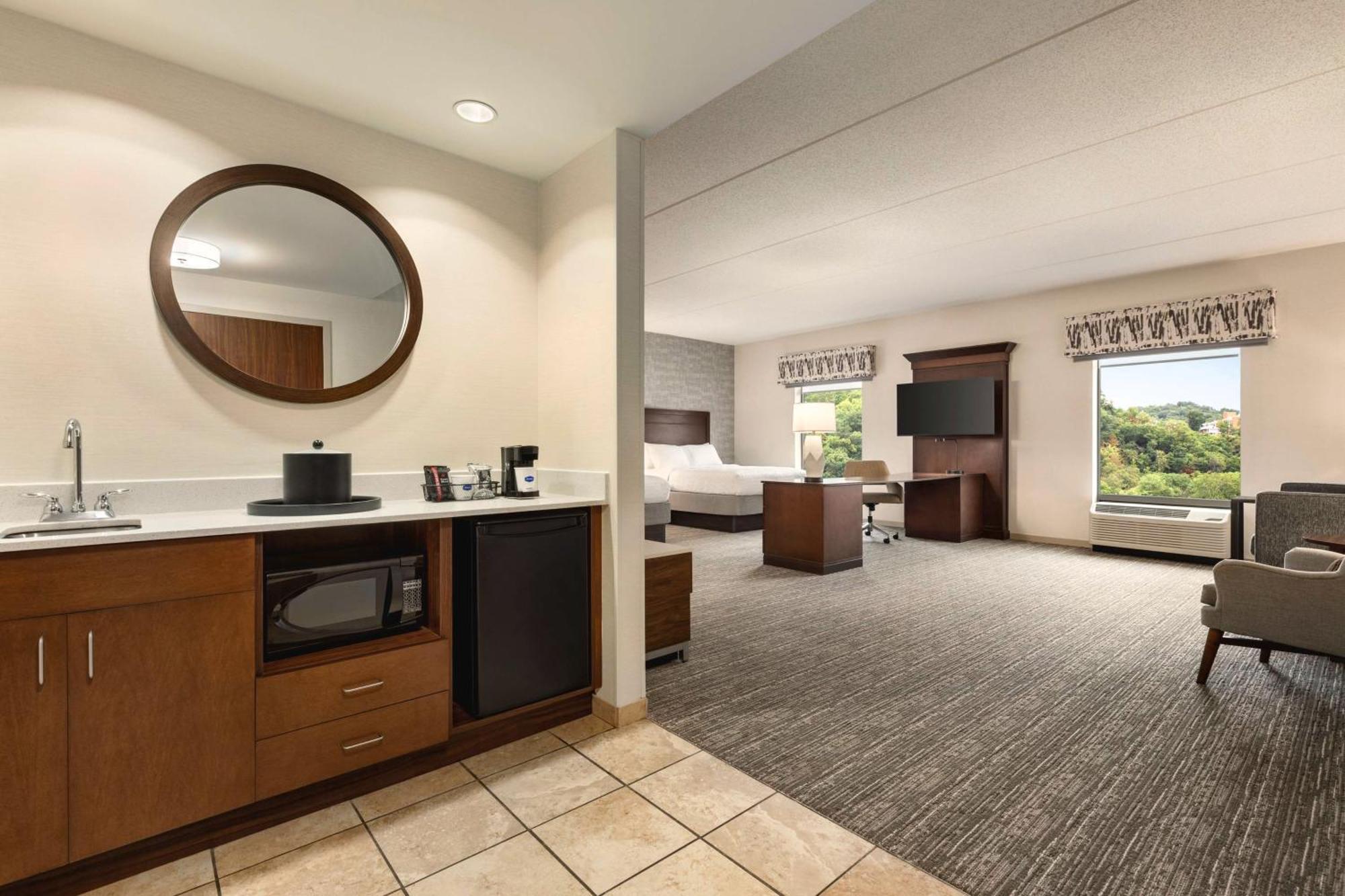 Hampton Inn&Suites Pittsburgh Waterfront West Homestead Exterior foto