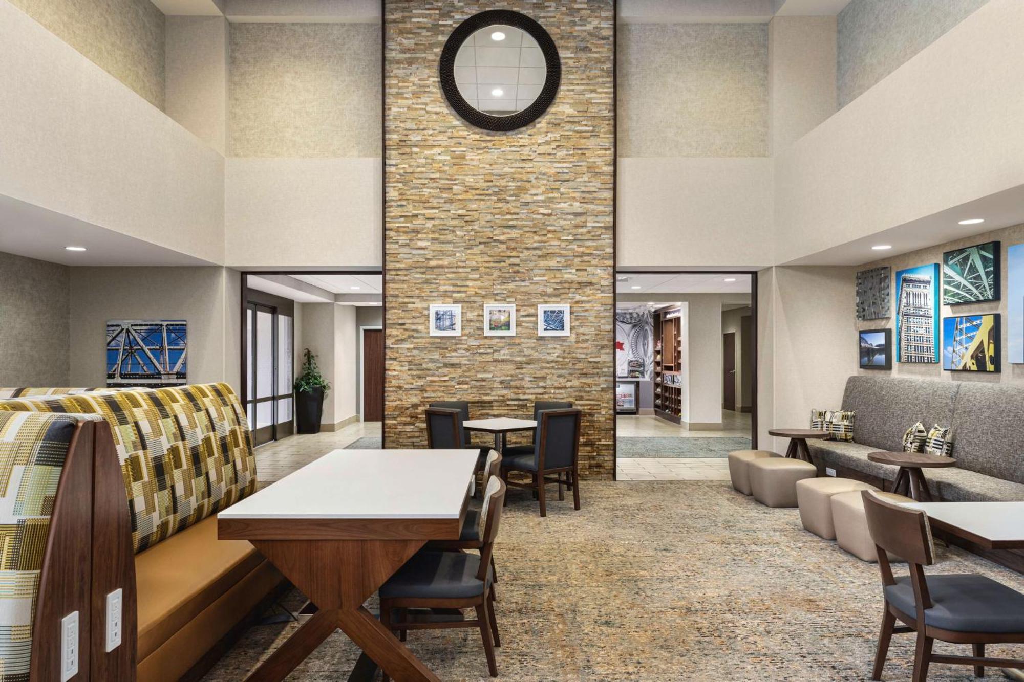 Hampton Inn&Suites Pittsburgh Waterfront West Homestead Exterior foto